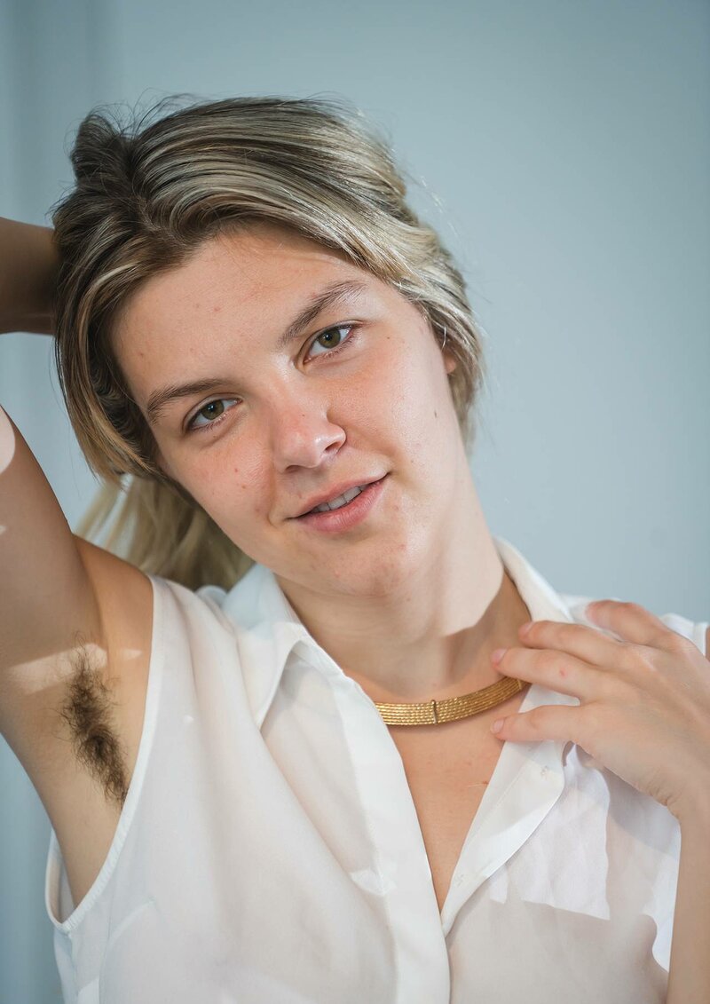 Алина, 25